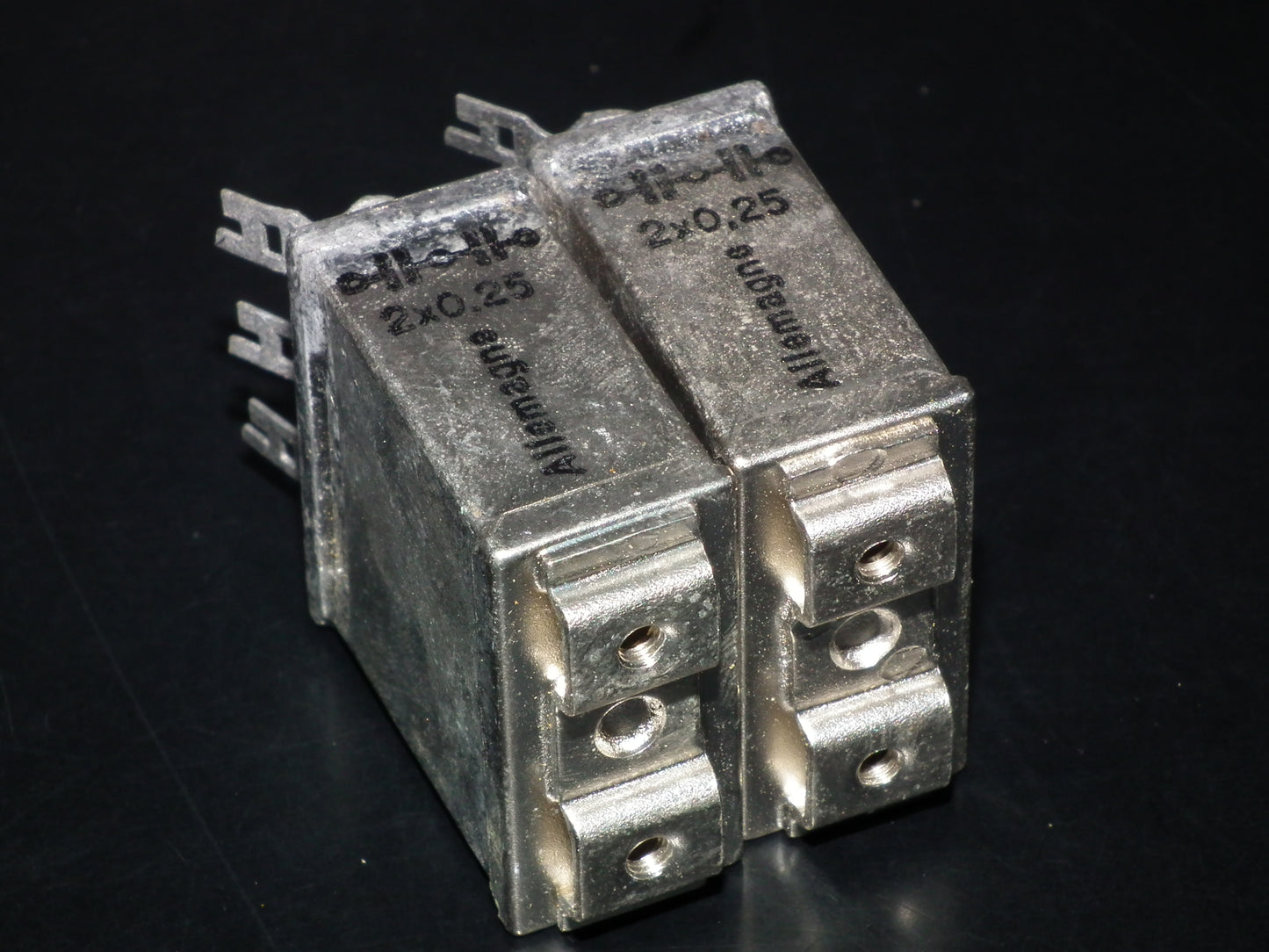 Two vintage Siemens Klangfilm PIO capacitors 2x0.25uF/300V glass end seal 1961