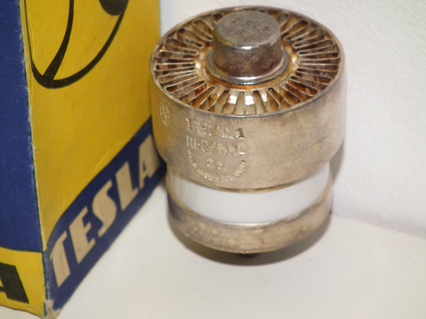 RE025XA TESLA NOS NIB 4CX250B Transmitting Tetrode Made in CZK