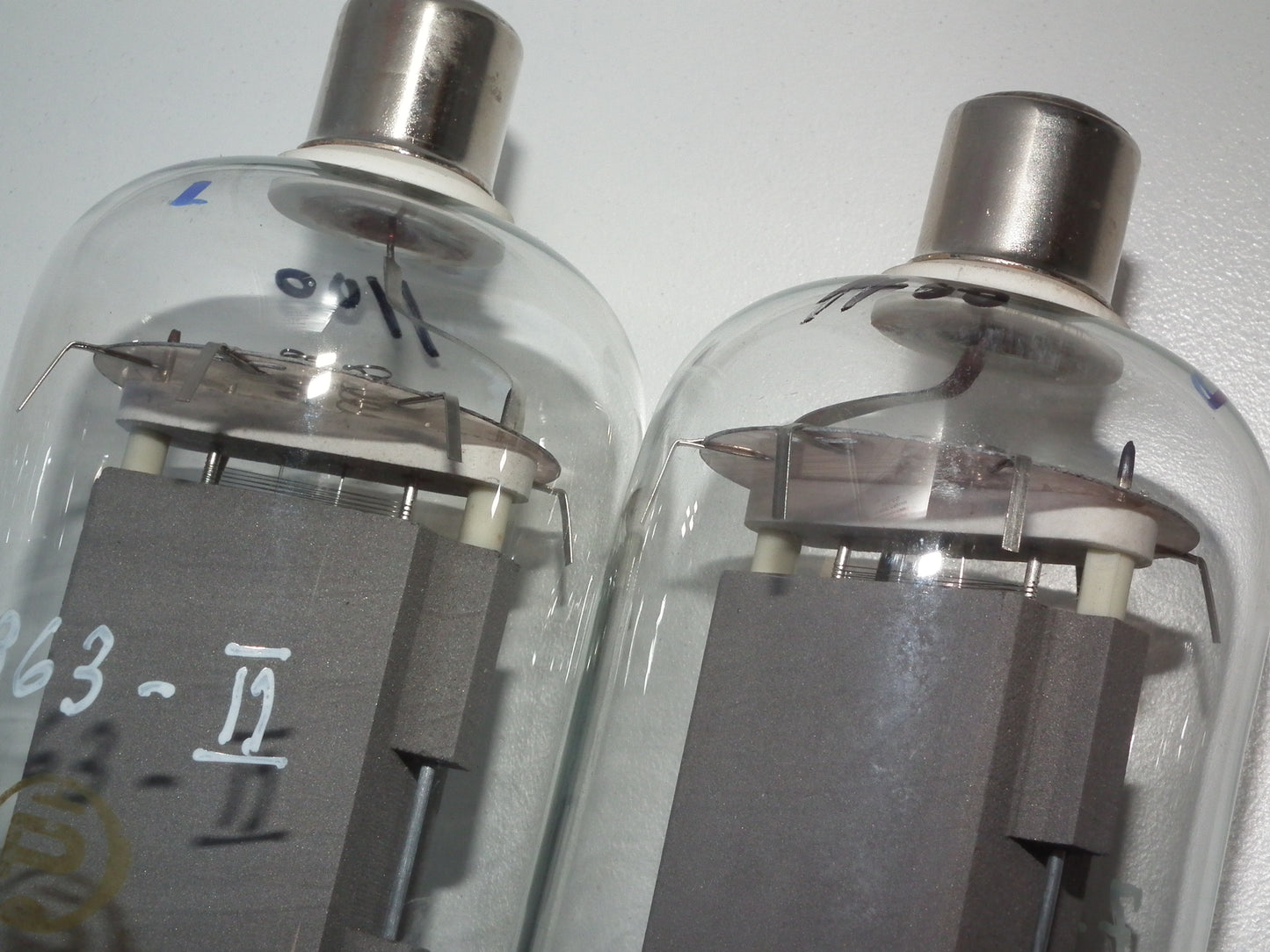 Platinum Matched Pair 572B Svetlana NOS NIB Top Anode Cap