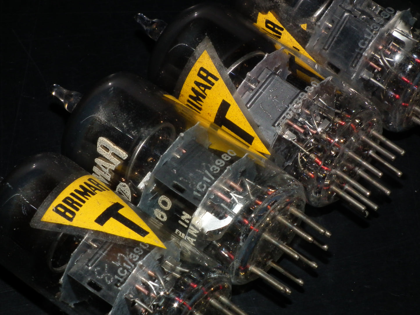 Brimar 6060 UK E81CC ECC801S 6201 ECC81 Matched pair Black Anodes Gold Grids