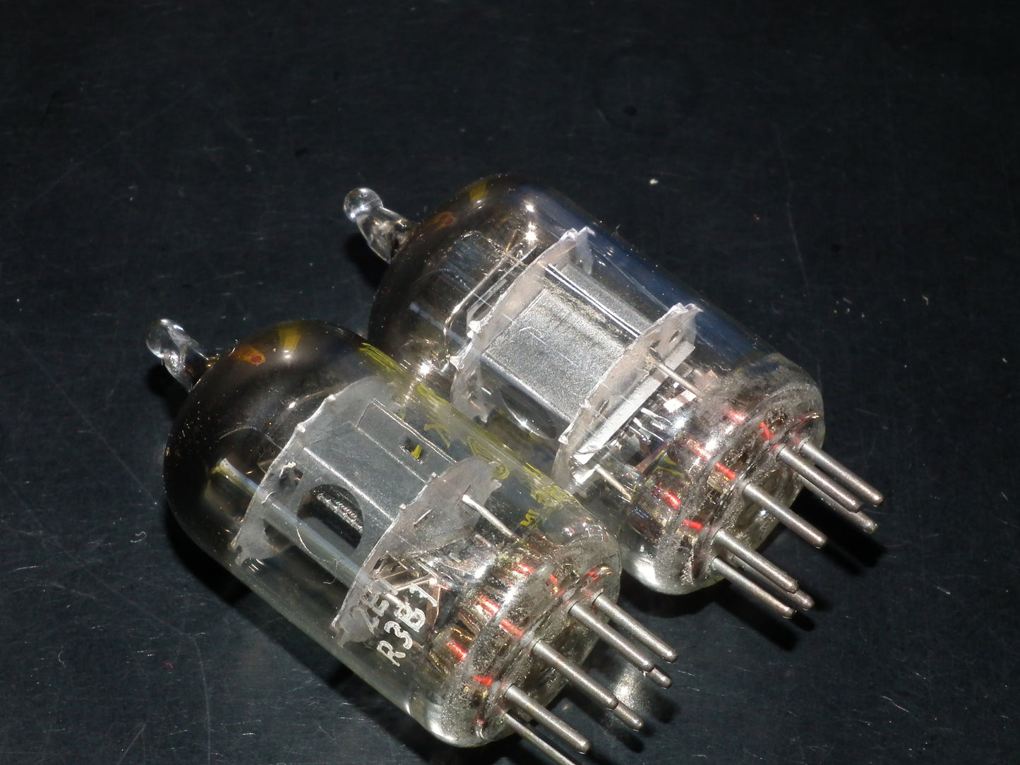 Matched Pair EF95 5654 6AK5W Mullard MITCHAM Square Getter 1953