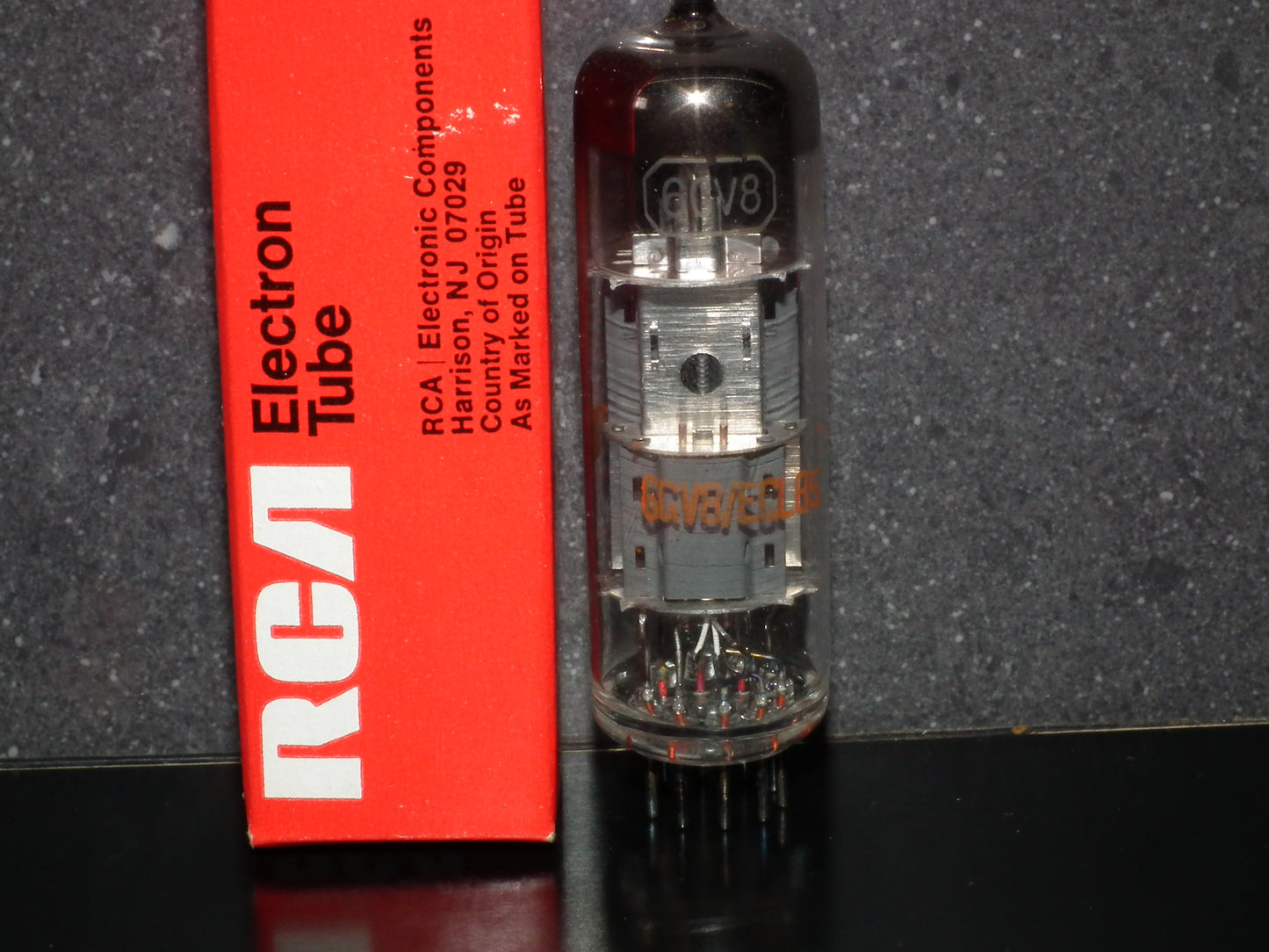6GV8 RCA ECL85 NOS NIB (ECL805 sub)
