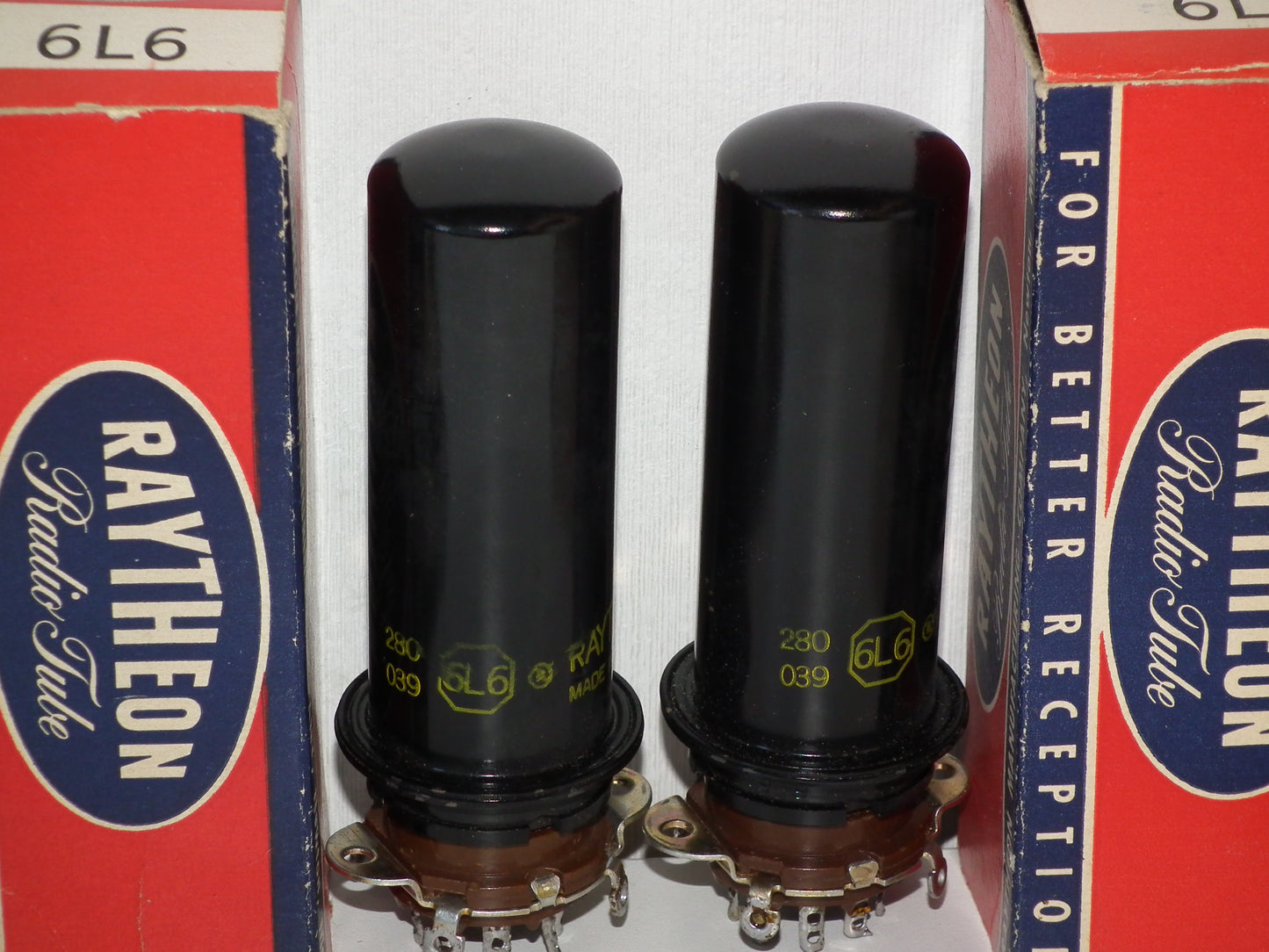 Matched pair 6L6 RAYTHEON US, the same batch FENDER