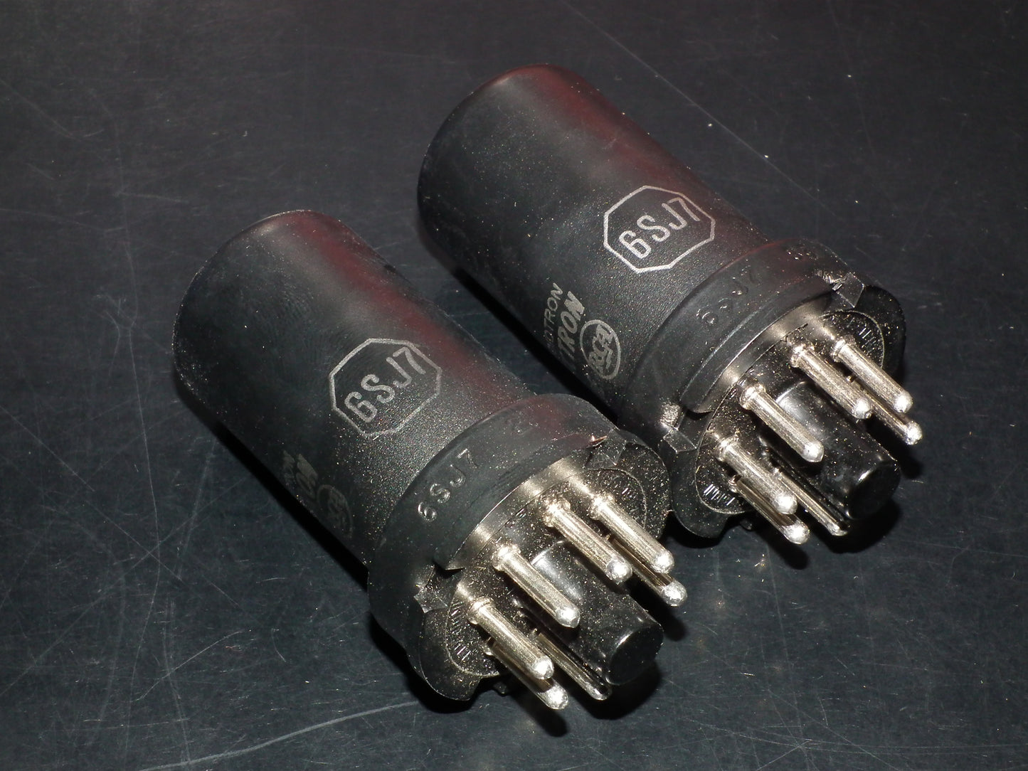 6SJ7 RCA Metal Can The same codes NOS NIB