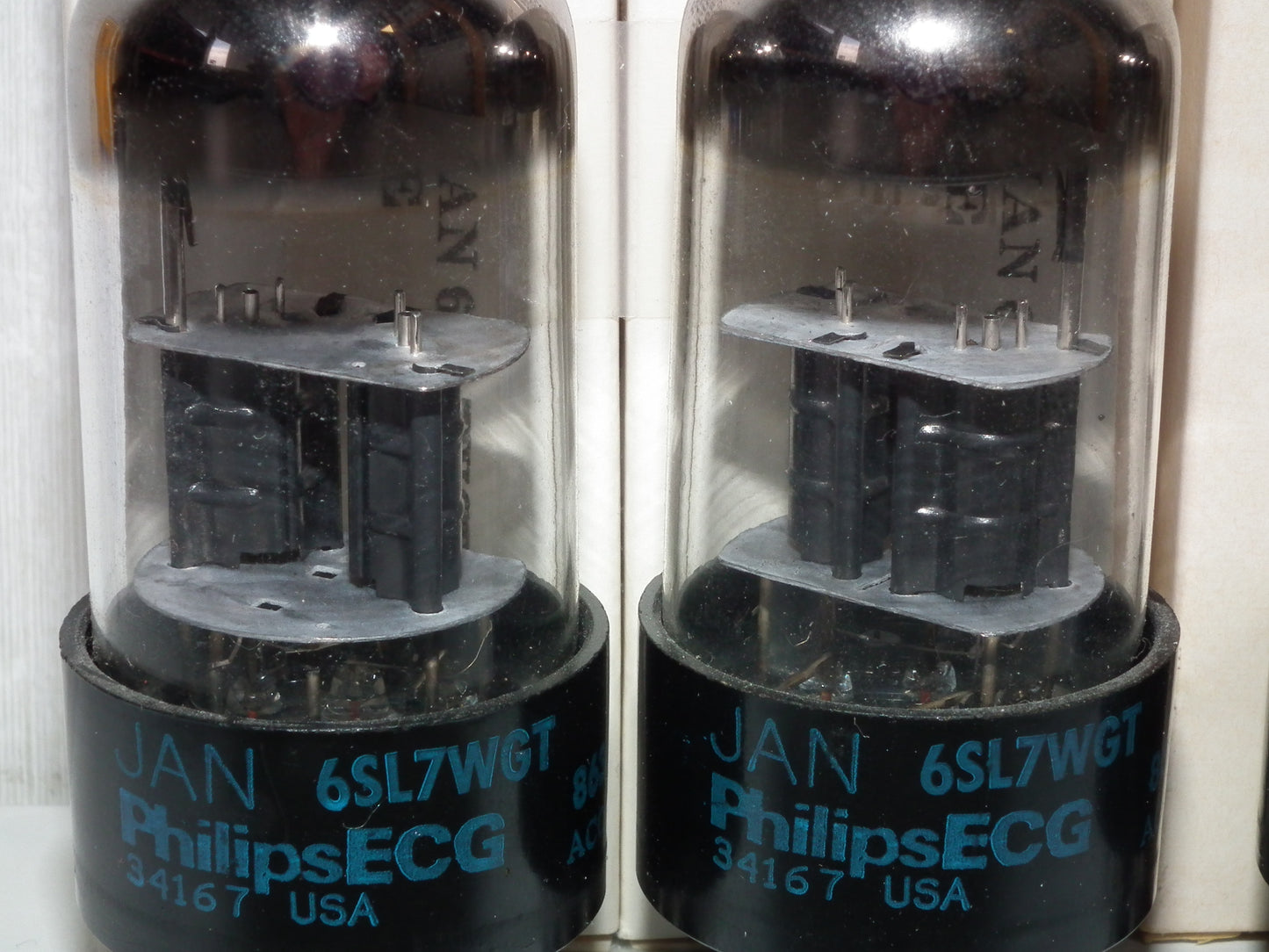 6SL7WGT PHILIPS ECG VT-229 NOS NIB Matched Pair Black Anodes