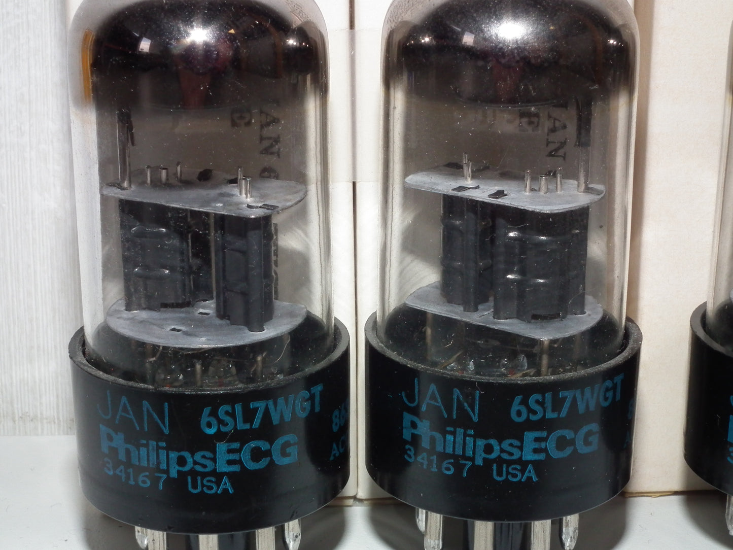6SL7WGT PHILIPS ECG VT-229 NOS NIB Matched Pair Black Anodes