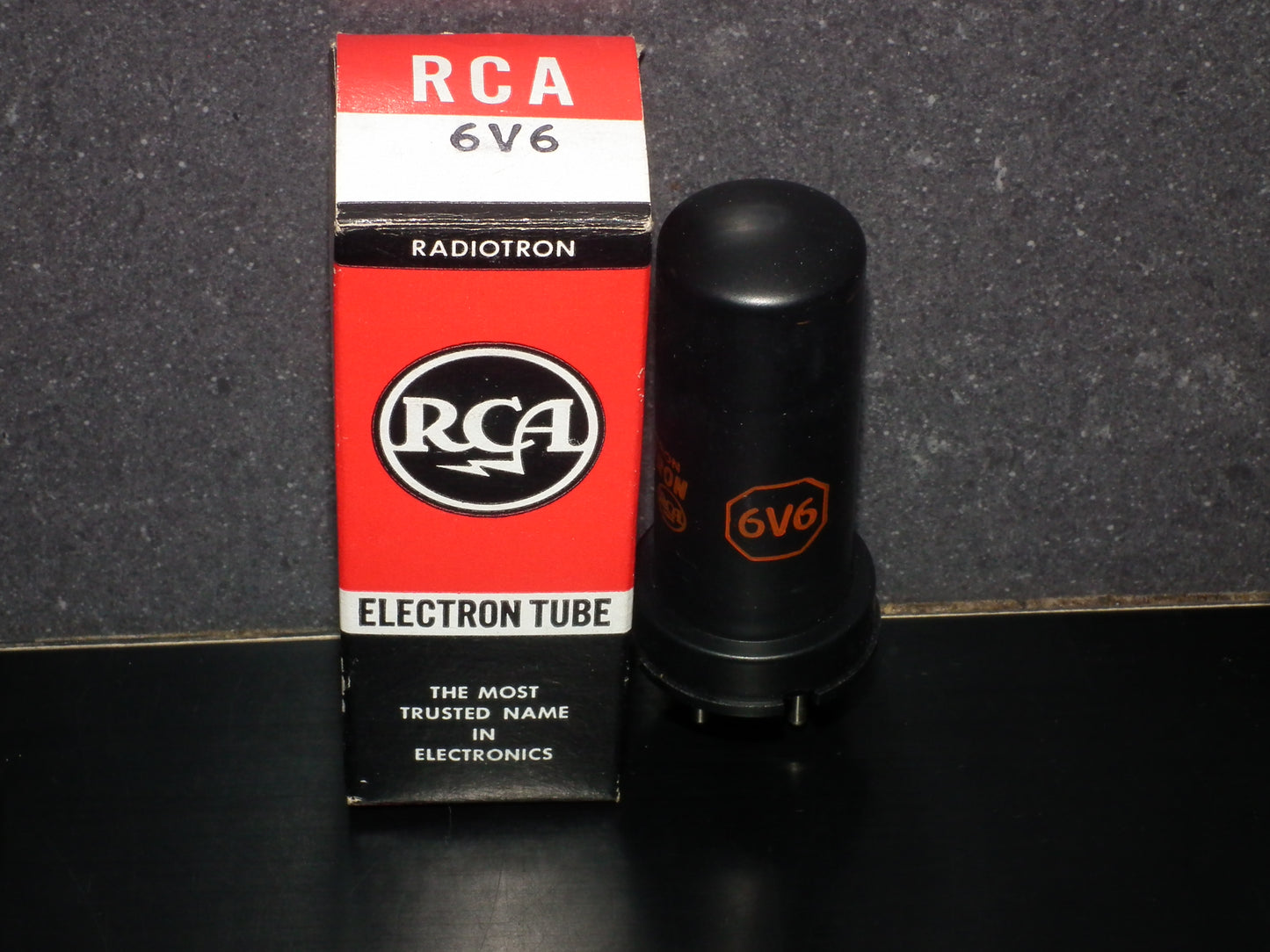 6V6 RCA NOS NIB Old Type