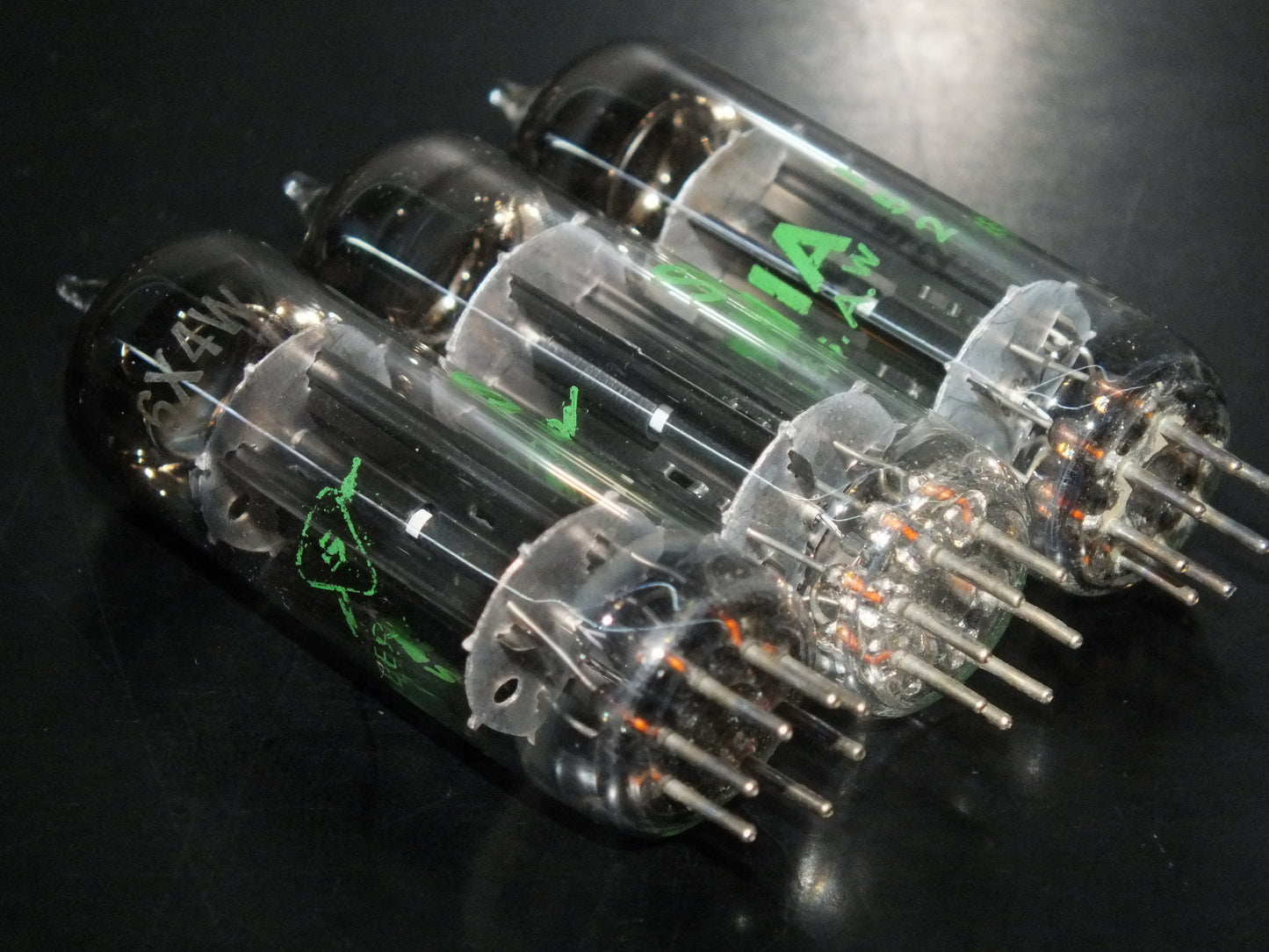 6X4W Sylvania EZ90 RARE GREEN LETTERS NOS NIB SHINDO