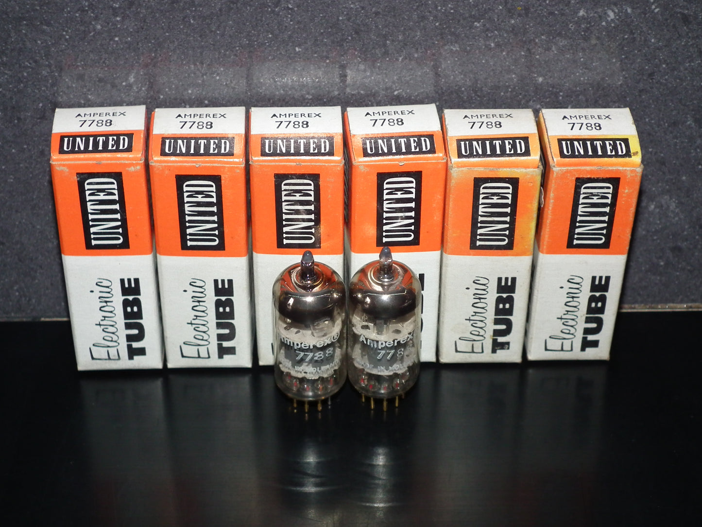 Matched Pair Amperex E810F 7788 NOS NIB Gold pin Low Noise