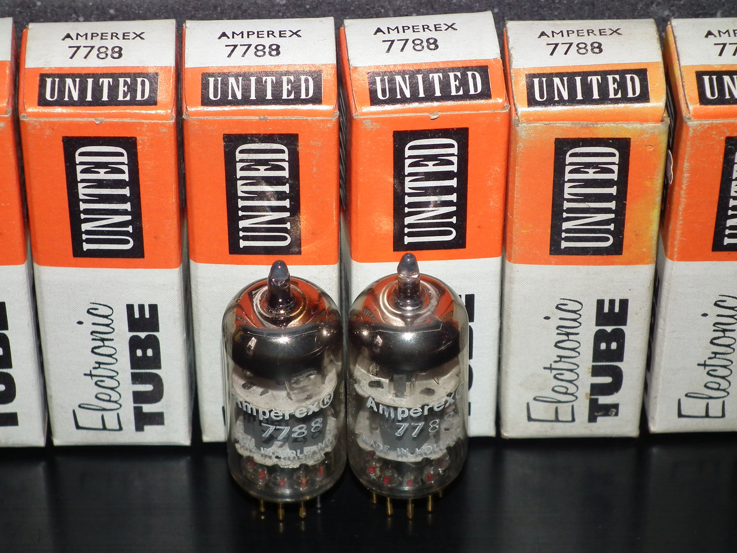 Matched Pair Amperex E810F 7788 NOS NIB Gold pin Low Noise