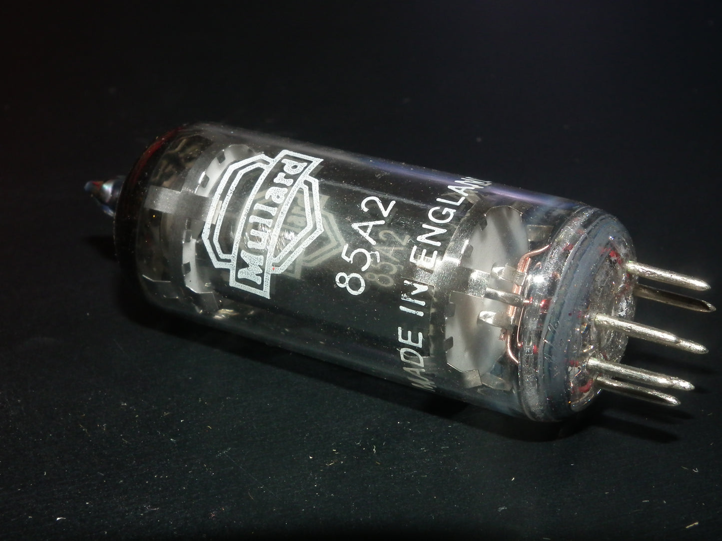 85A2 Mullard 0G3 OG3 NOS NIB