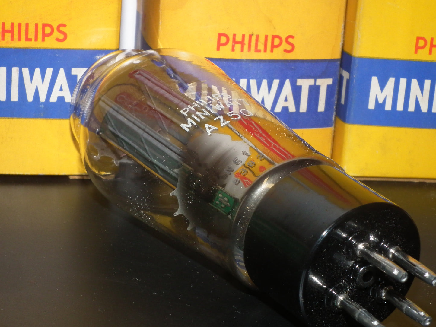 AZ50 Mullard Philips rectifier NOS NIB, dual OO getter, Blackburn 1963