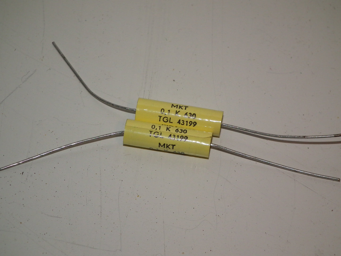 Two ARCOTRONICS MKT capacitors 0.1 uF 630V Metalized film Hi End Tube Audio