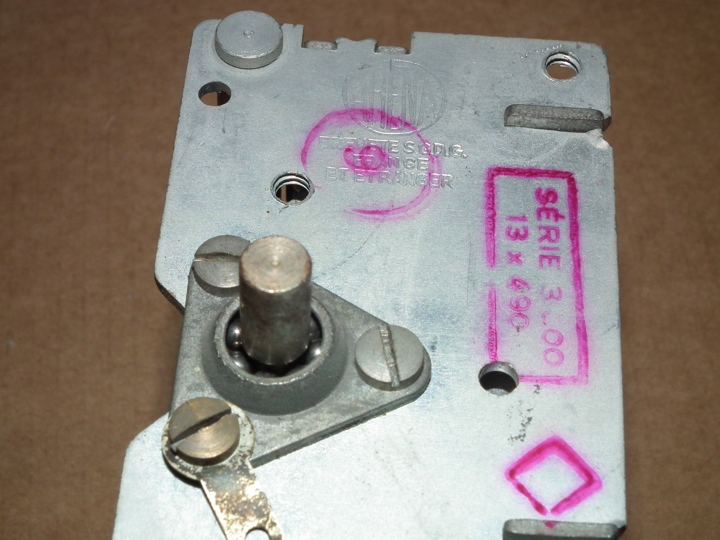 AIR VARIABLE CAPACITOR 2x490pF ARENA France NOS Ball Bearing MW LW SW Radio