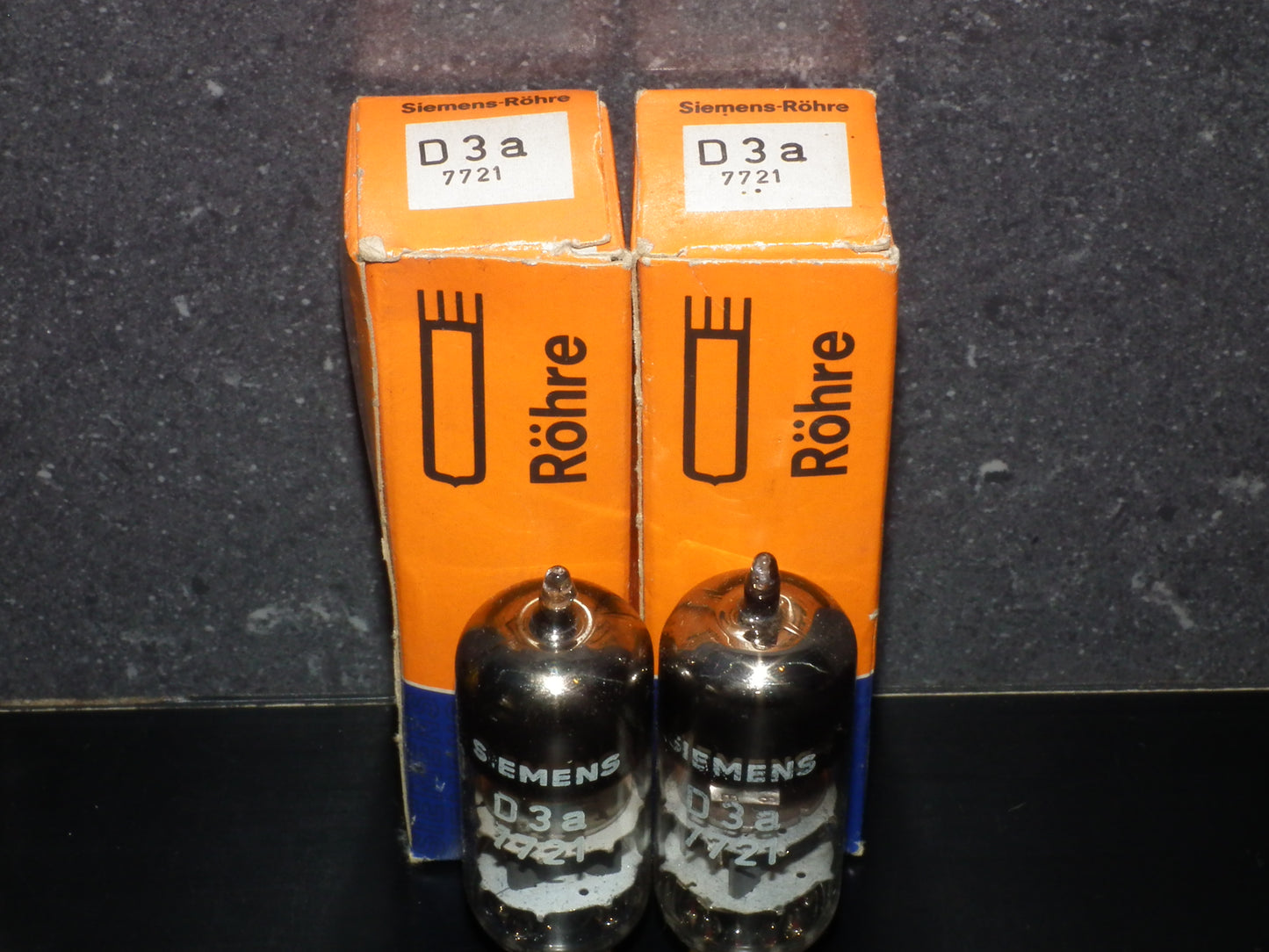 Matched Pair D3a Siemens 7721 NOS NIB Gold pins