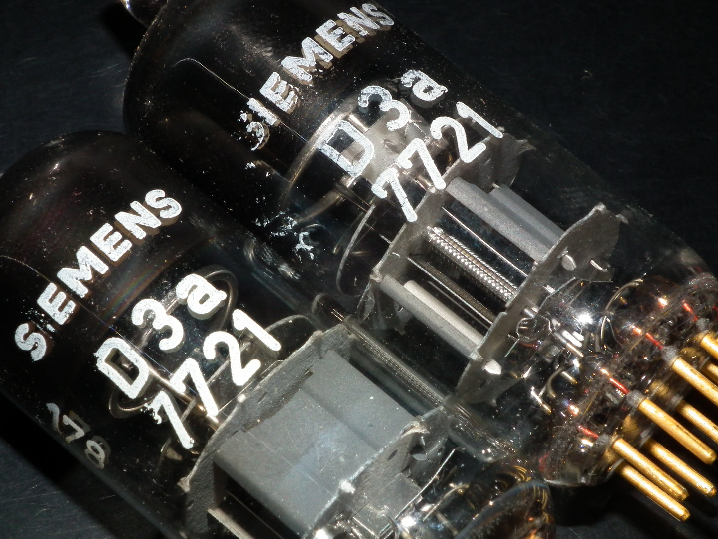 Matched Pair D3a Siemens 7721 NOS NIB Gold pins