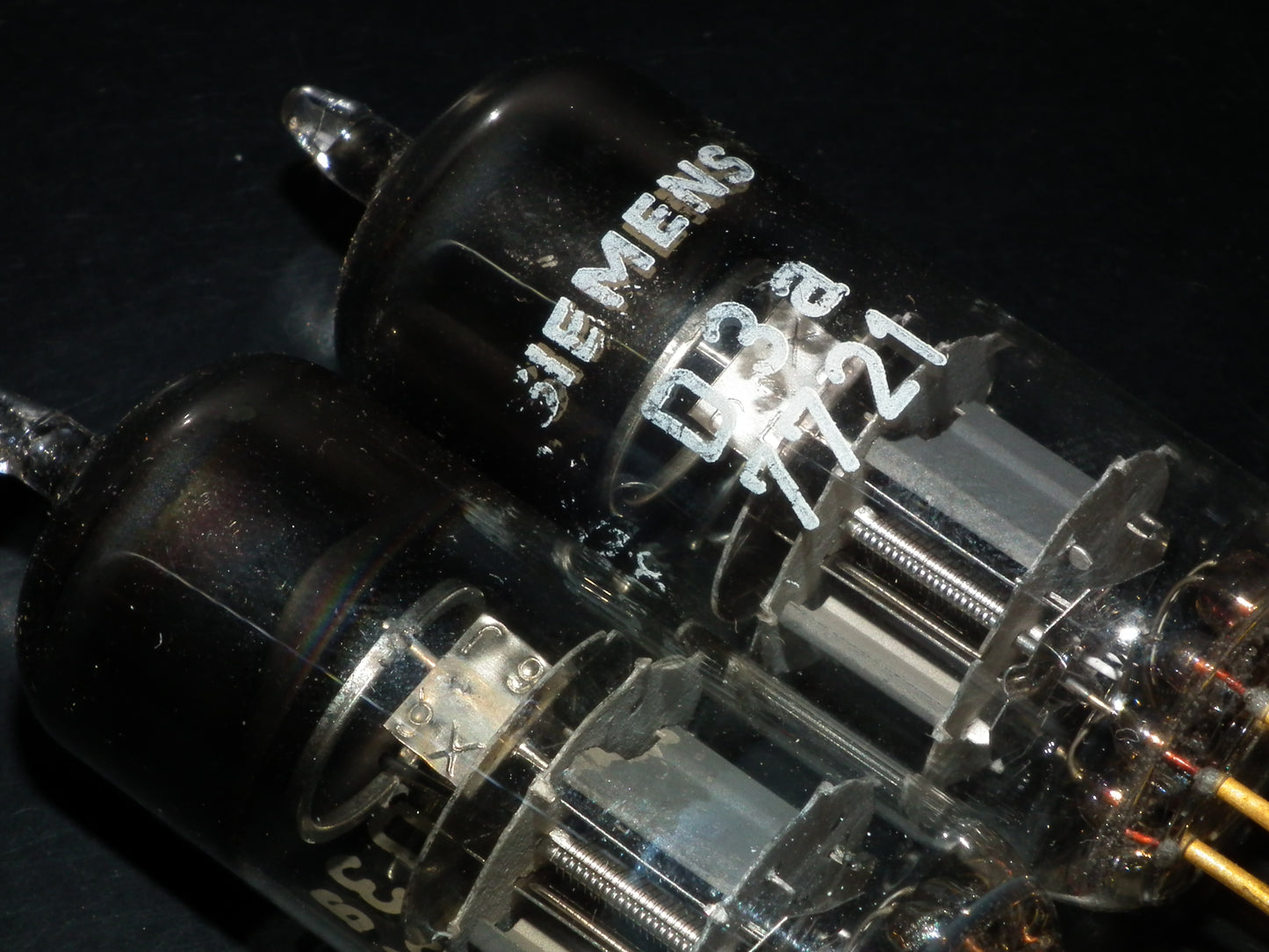 Matched Pair D3a Siemens 7721 NOS NIB Gold pins