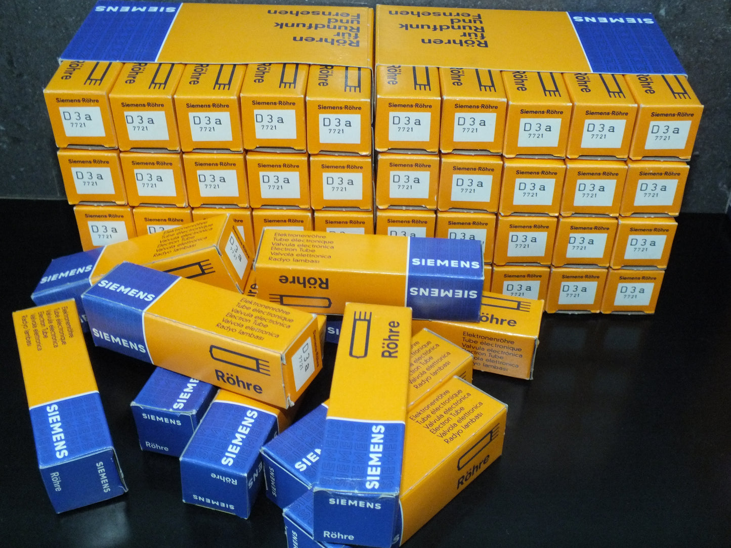 Platinum Matched Pair D3a Siemens 7721 NOS NIB Gold pins