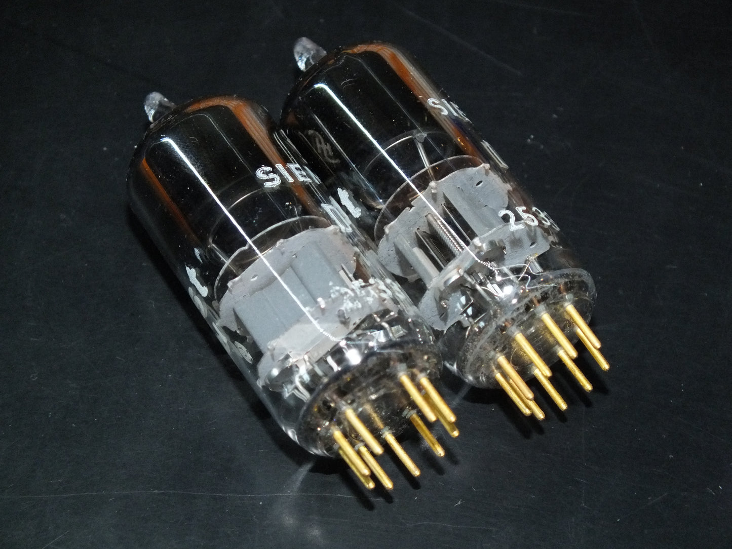 Platinum Matched Pair D3a Siemens 7721 NOS NIB Gold pins