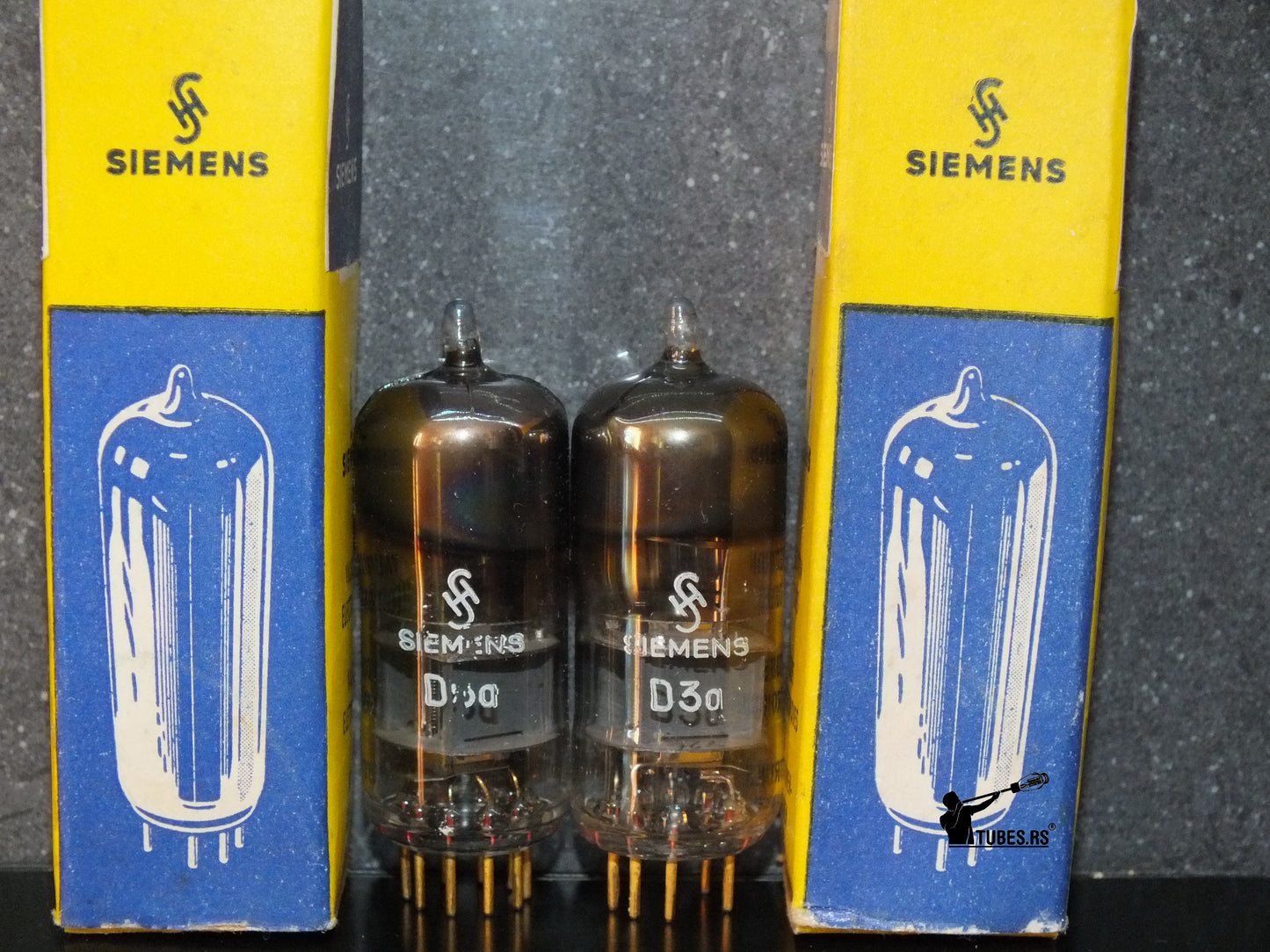 Matched Pair D3a Siemens PINCHED WAIST 7721 NOS NIB Gold pins