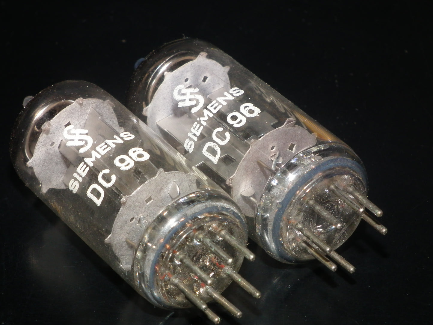 DC96 Siemens Battery Triode NOS NIB