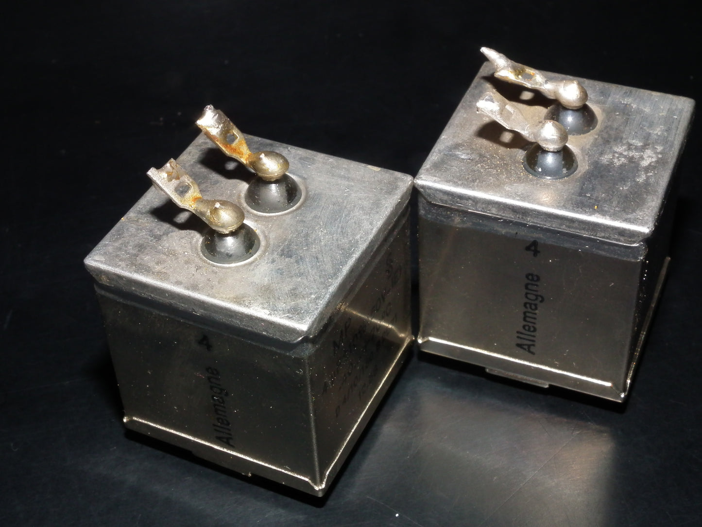Siemens Klangfilm PIO capacitors 4uF 160V glass end seal two pcs (2)