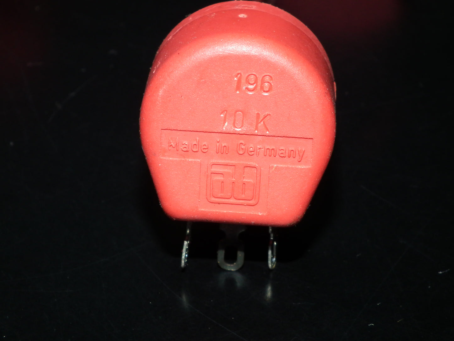 AB Elektronik Hi Quality potentiometer 10K NOS West Germany
