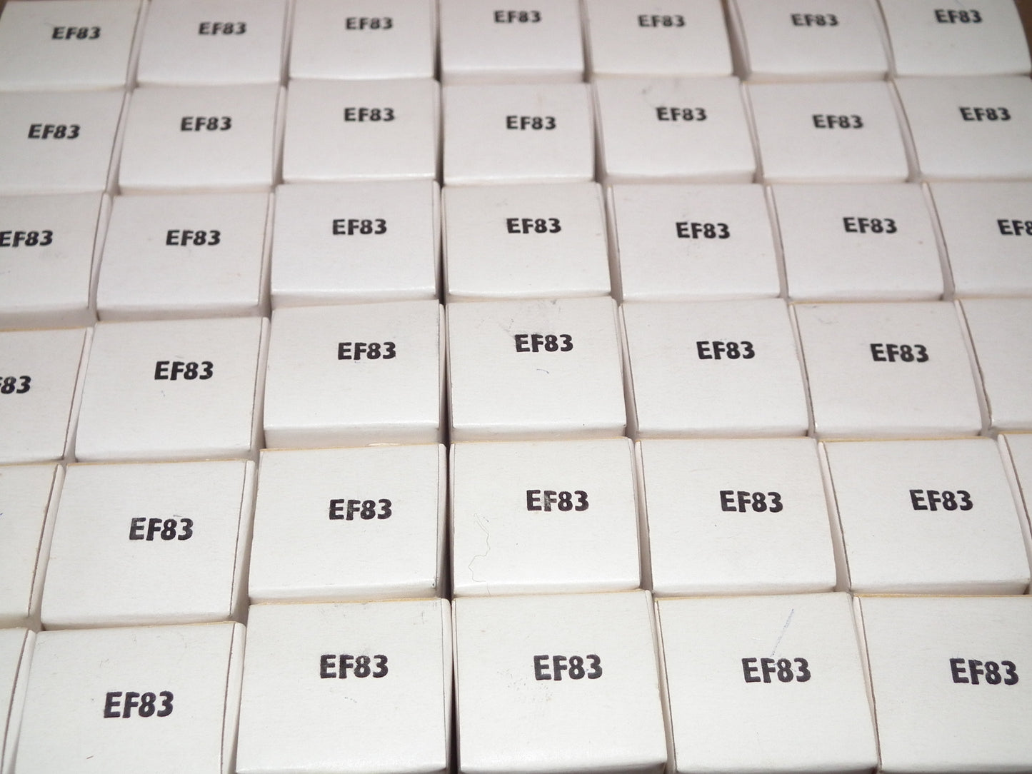 E83F Mullard 6689 NOS NIB LOW Noise Genuine White Boxes