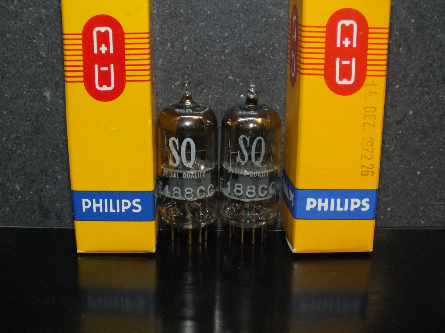 Platinum Matched Pair E188CC Philips 7308 NOS NIB 60s Two Tubes
