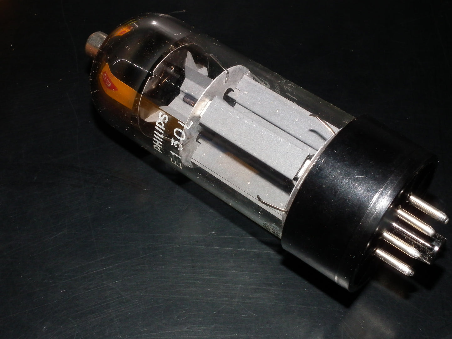 E130L Philips Valvo NOS NIB (7534)