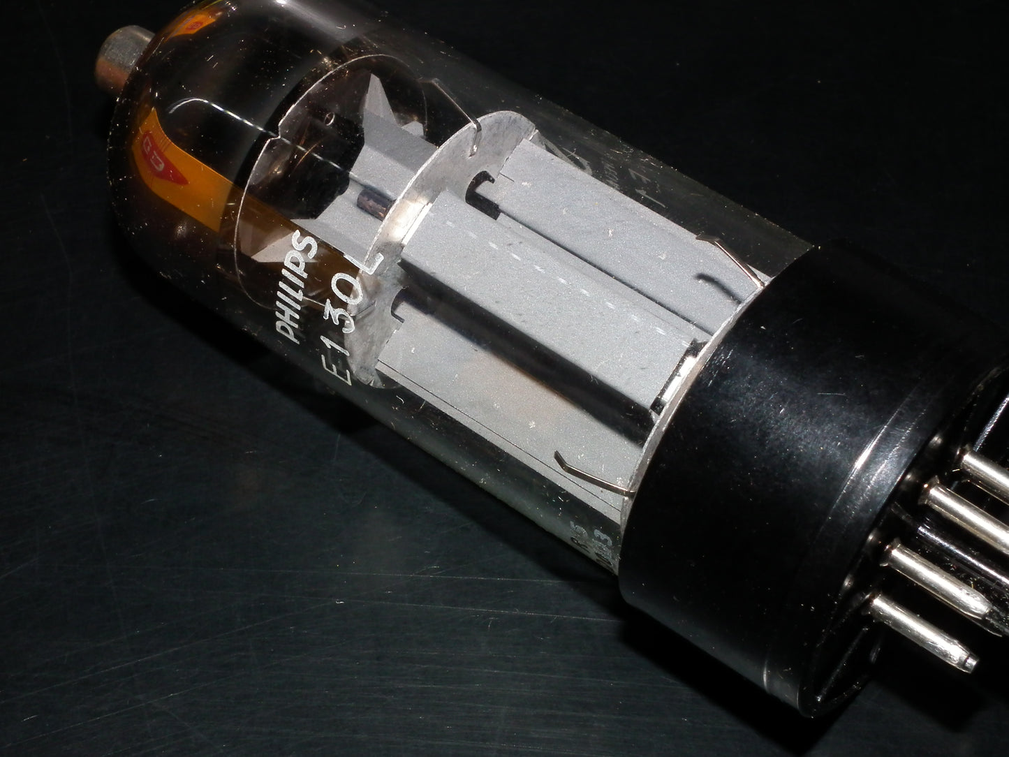 E130L Philips Valvo NOS NIB (7534)