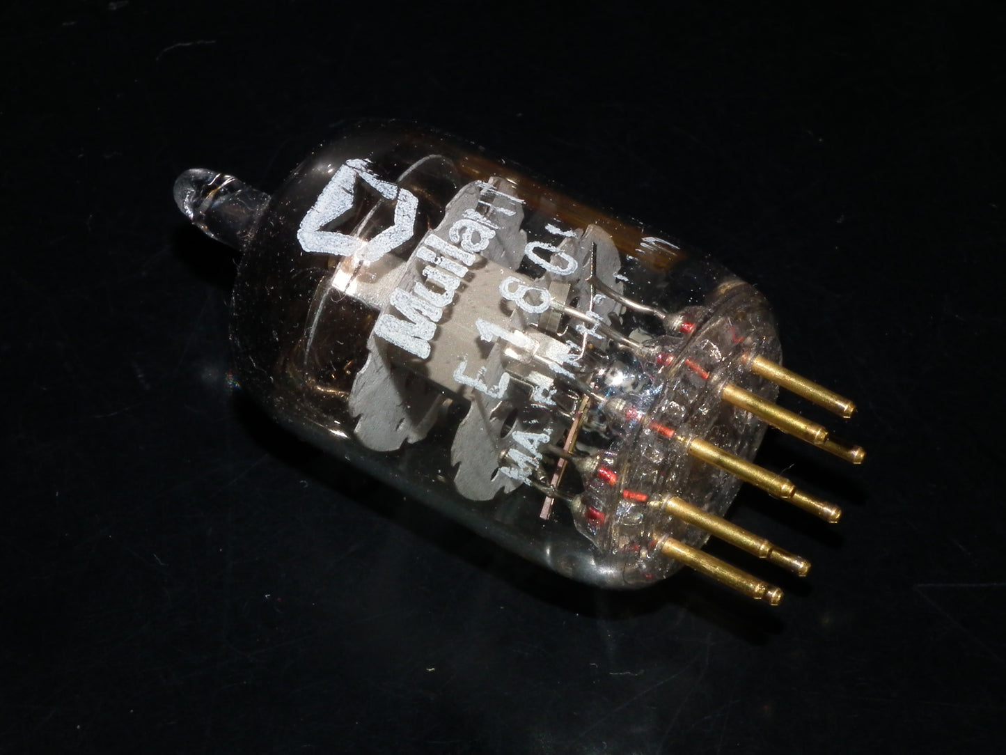 Mullard E180F 6688 6J9P NOS NIB Gold pin Heerlen Tube plant, made back in 60s