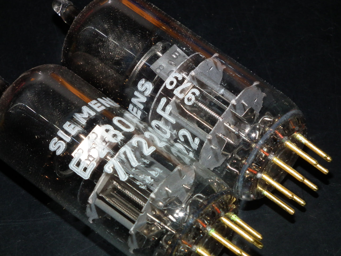 Matched Pair E280F Siemens 7722 NOS NIB Gold pins