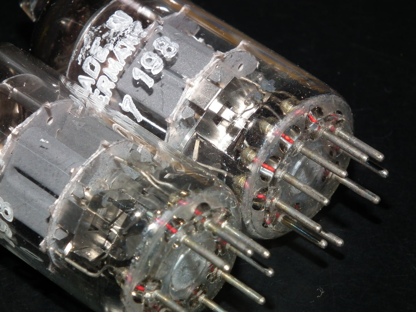 E283CC Siemens Platinum Matched Pair NOS, balanced, tested low noise microphony