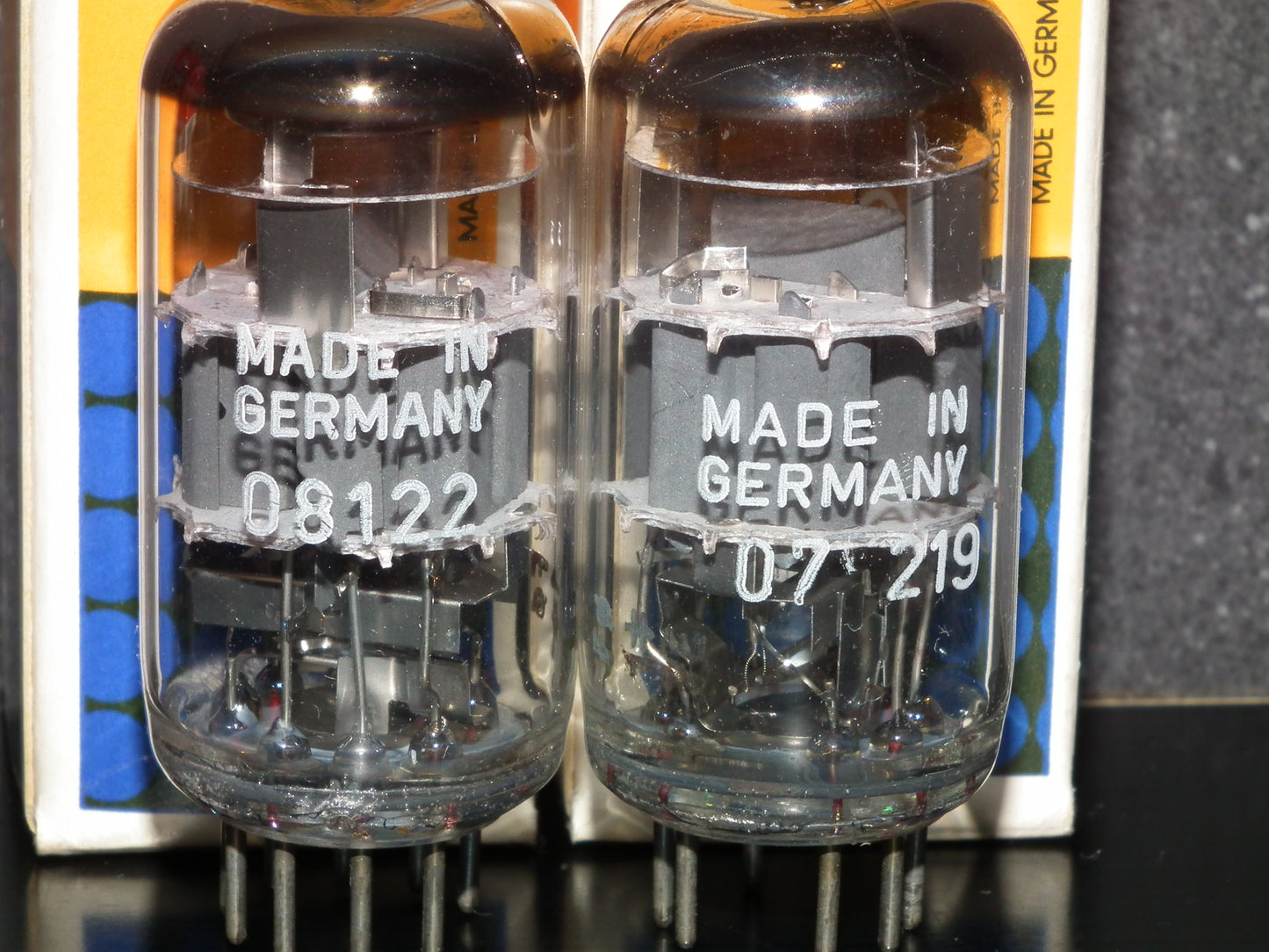 E283CC Siemens Platinum Matched Pair NOS, balanced, tested low noise 60s