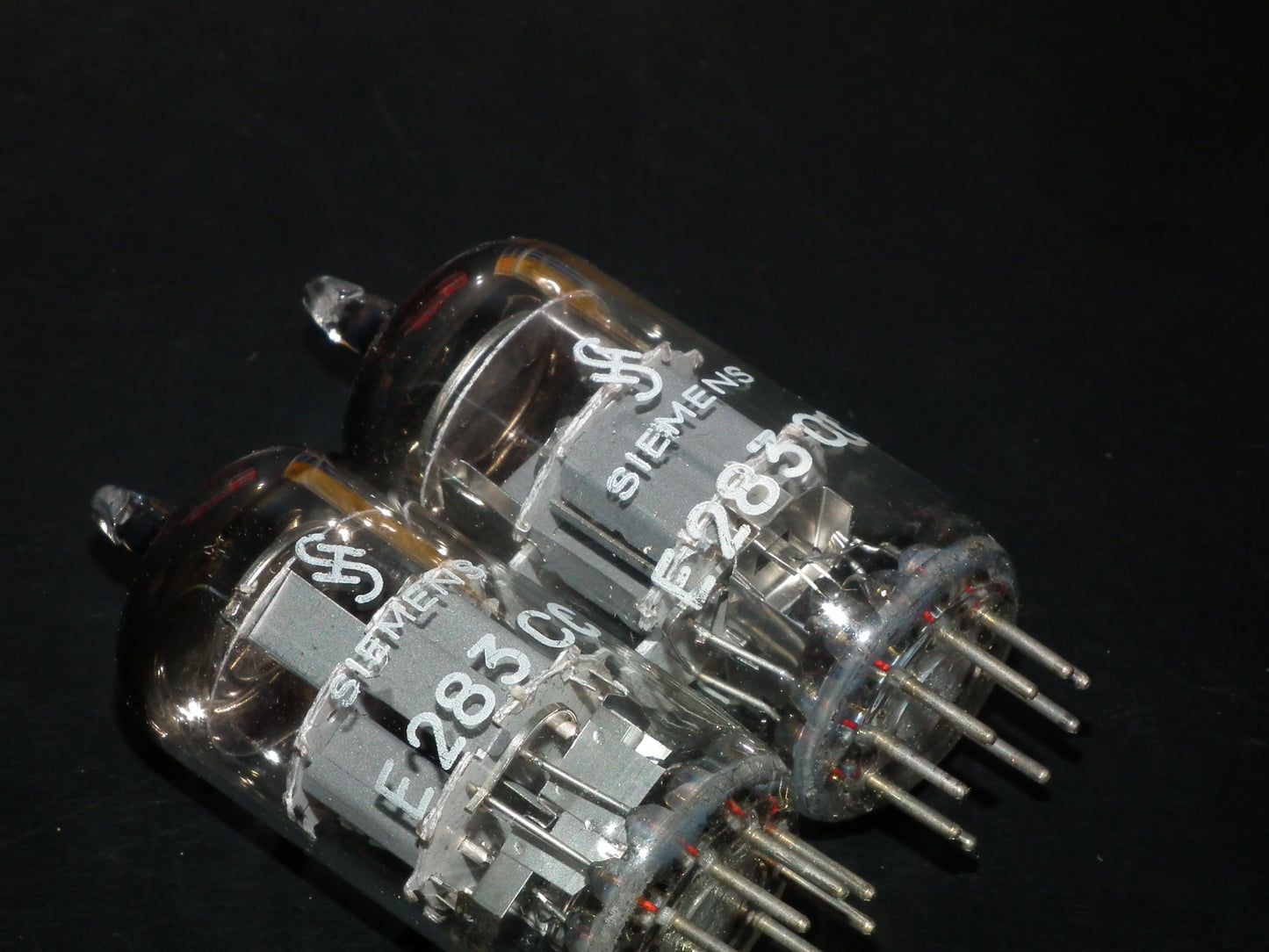 E283CC Siemens Platinum Matched Pair NOS, balanced, tested low noise 60s