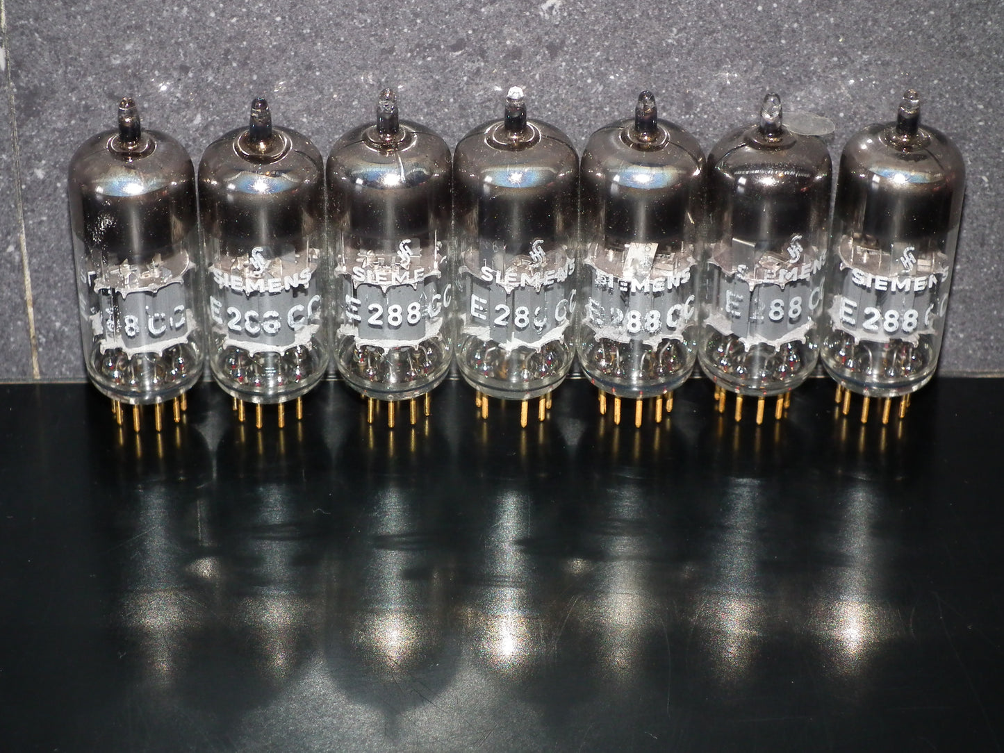 E288CC Siemens 8223 Platinum Matched Pair NOS Munich Tube Plant (Copy)