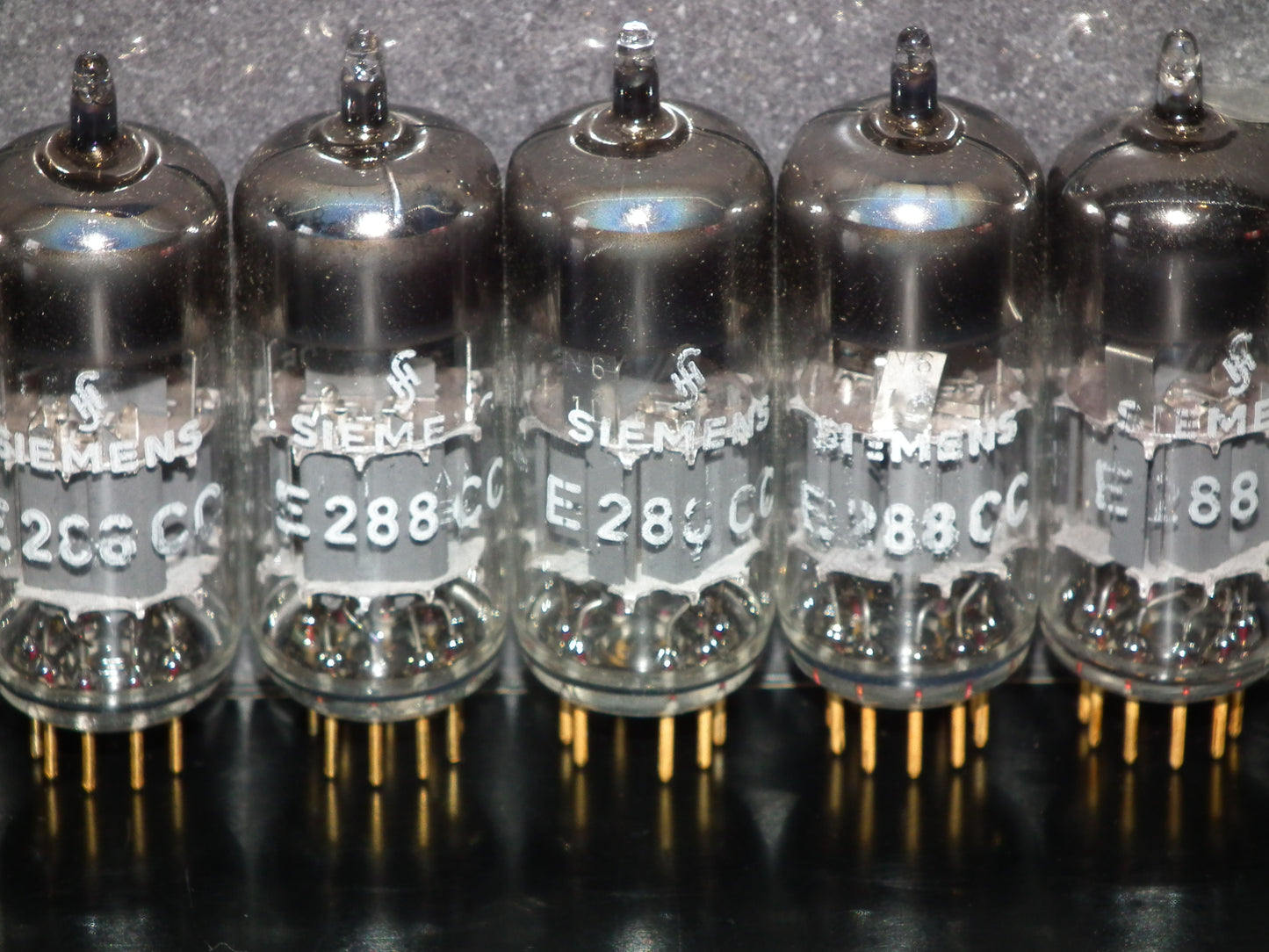 E288CC Siemens 8223 Platinum Matched Pair NOS Munich Tube Plant (Copy)