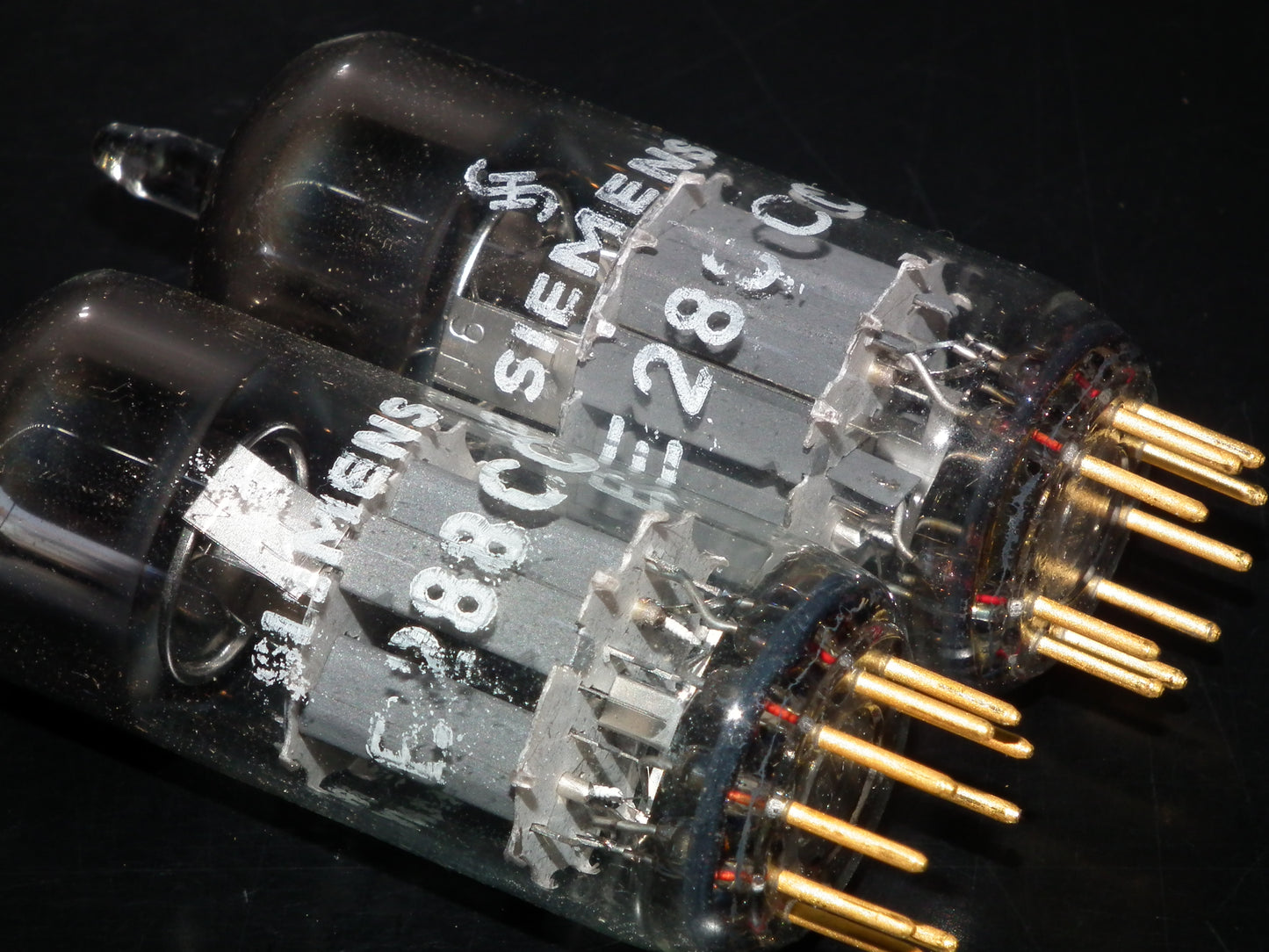 E288CC Siemens 8223 Platinum Matched Pair NOS Munich Tube Plant (Copy)