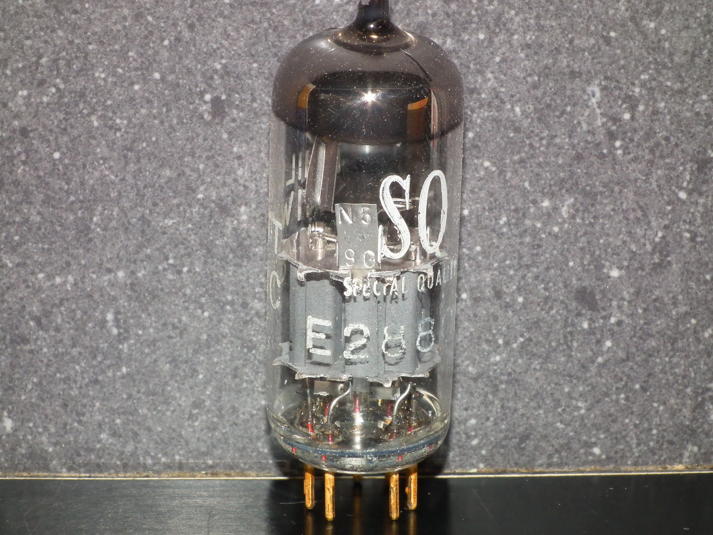 E288CC Siemens Philips 8223 NOS Munich Tube Plant Single