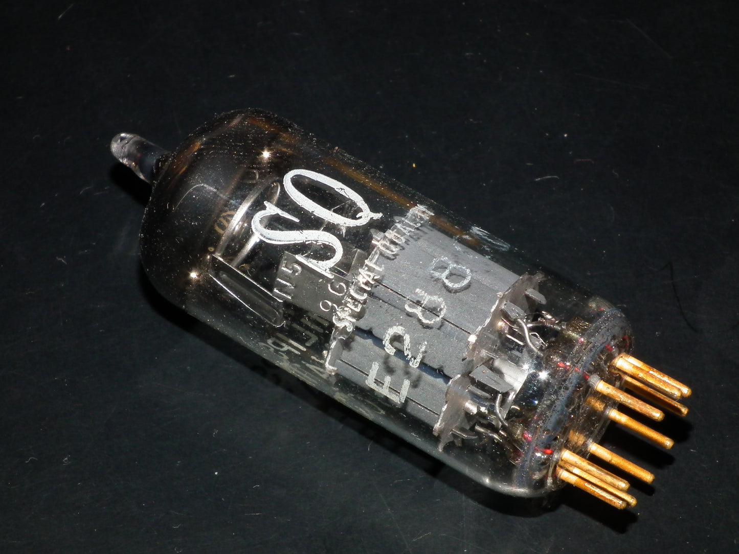 E288CC Siemens Philips 8223 NOS Munich Tube Plant Single