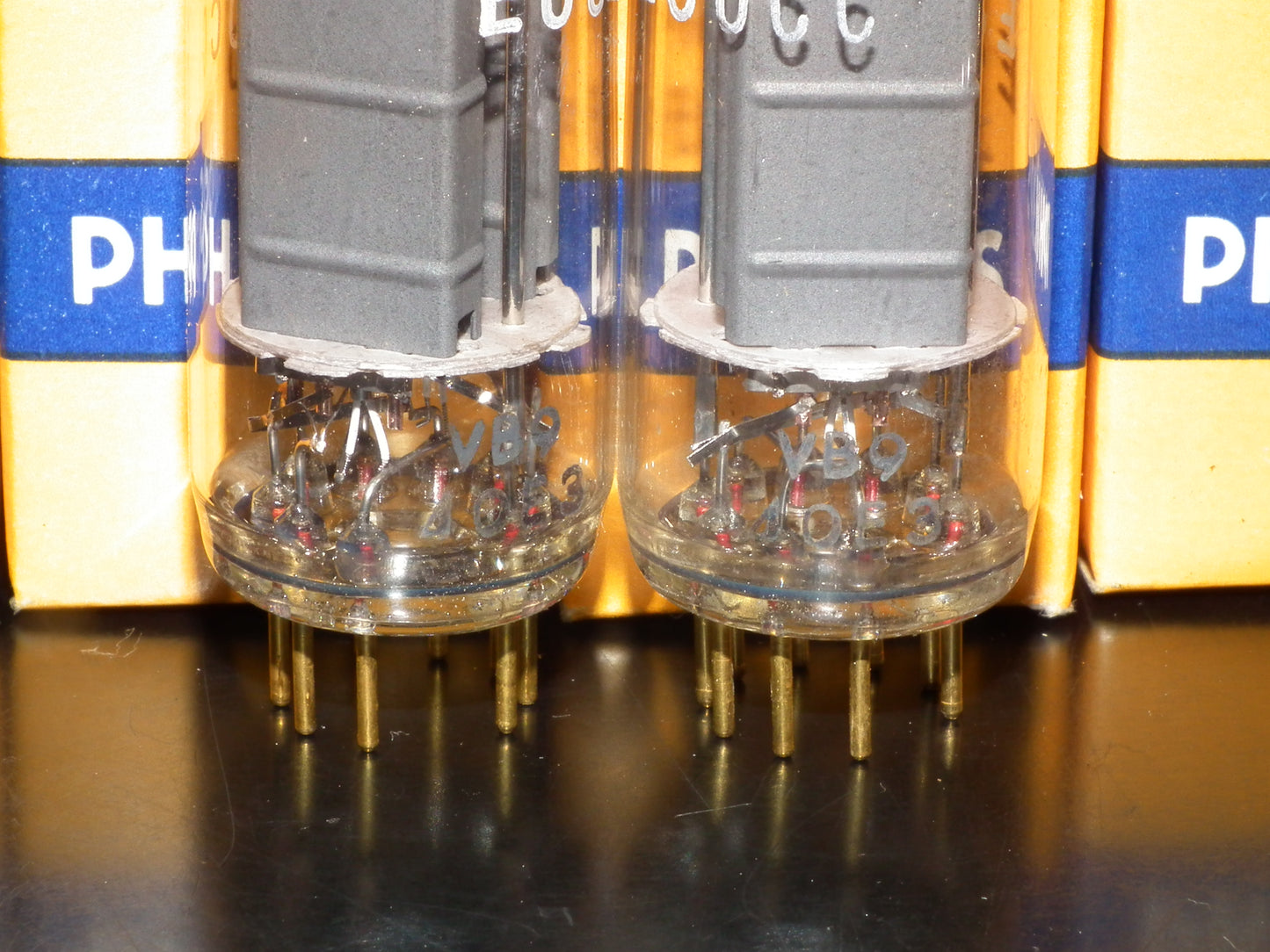 Philips E80CC 6085 Platinum Matched pair NOS NIB Heerlen 1960 Gold Pins