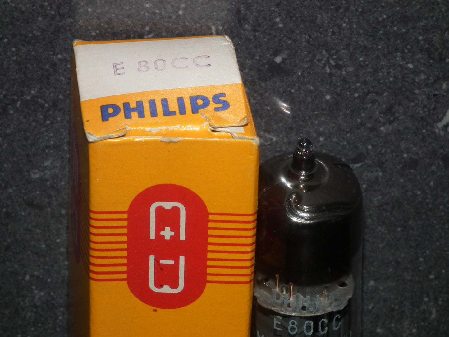 Philips E80CC 6085 NOS NIB Heerlen 60s Gold Pins VBA Codes