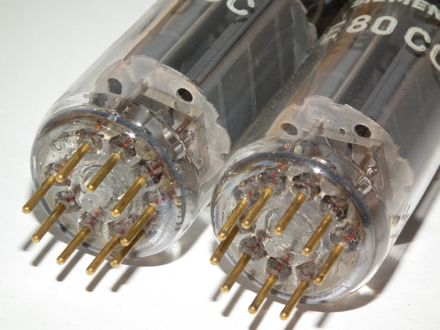 Siemens E80CC 6085 Platinum Matched pair NOS Holland Heerlen 1967