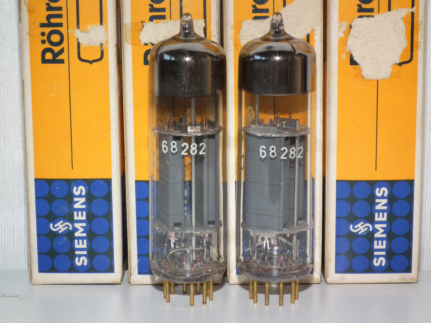 Siemens E80CC 6085 Platinum Matched pair NOS Holland Heerlen 1967