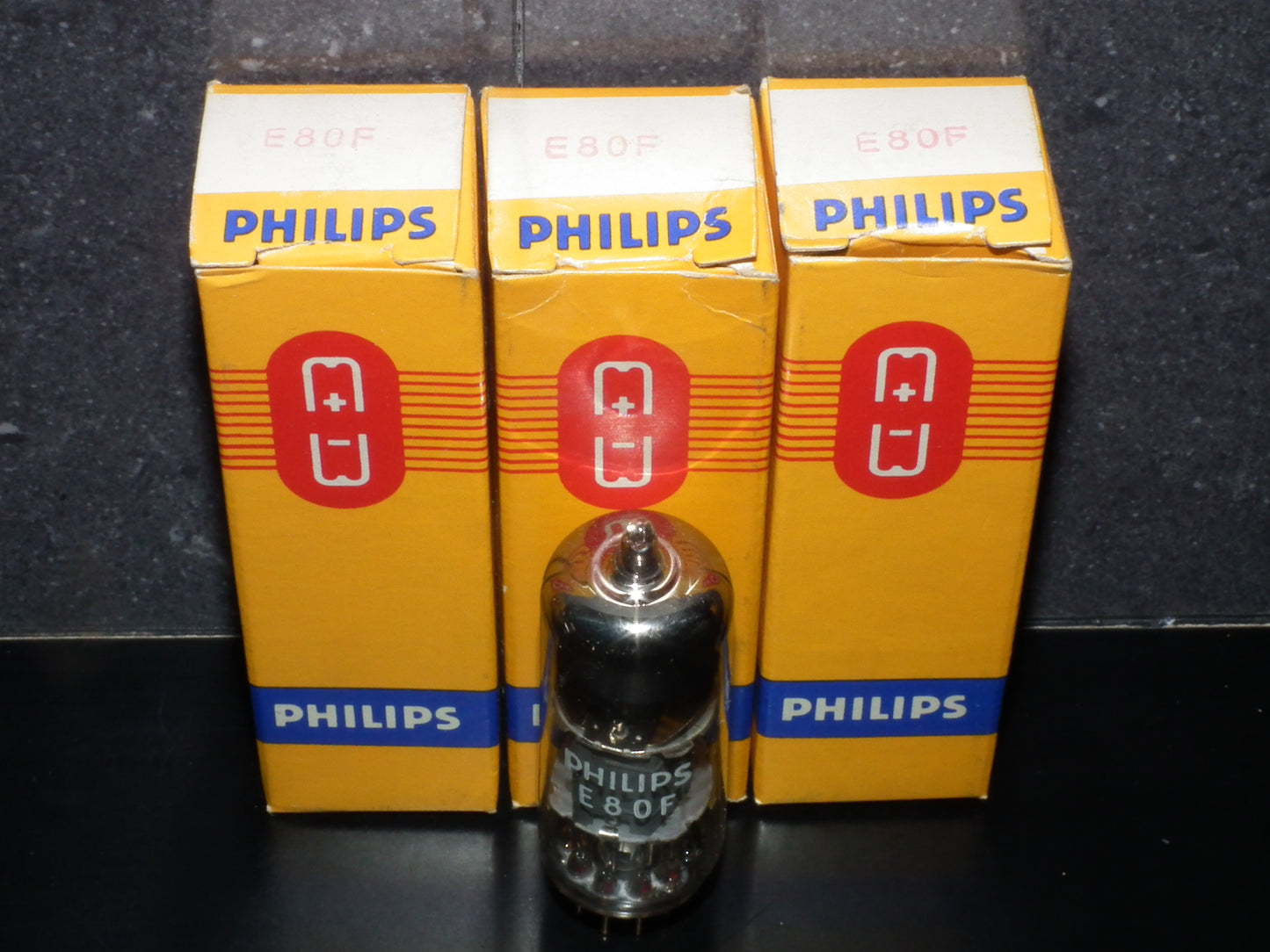 E80F Philips 6084 NOS NIB EF86 sub Heerlen Holland plant 1964