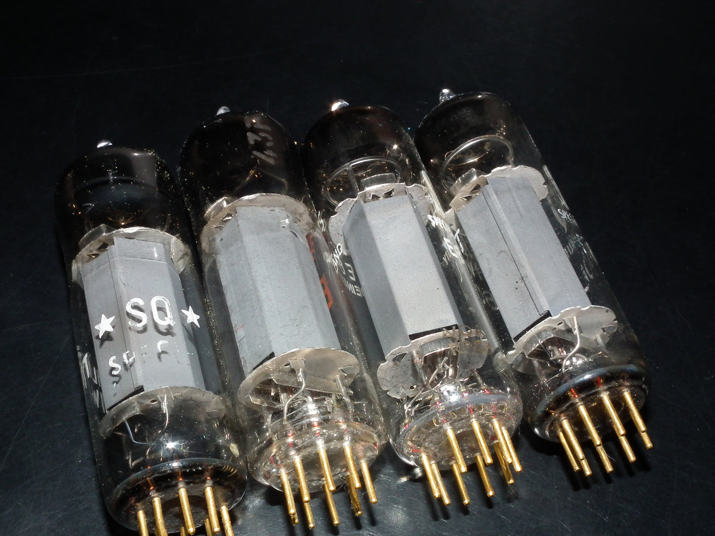 E80L Philips 6227 Gold Pins SQ Four pcs (4 pcs)