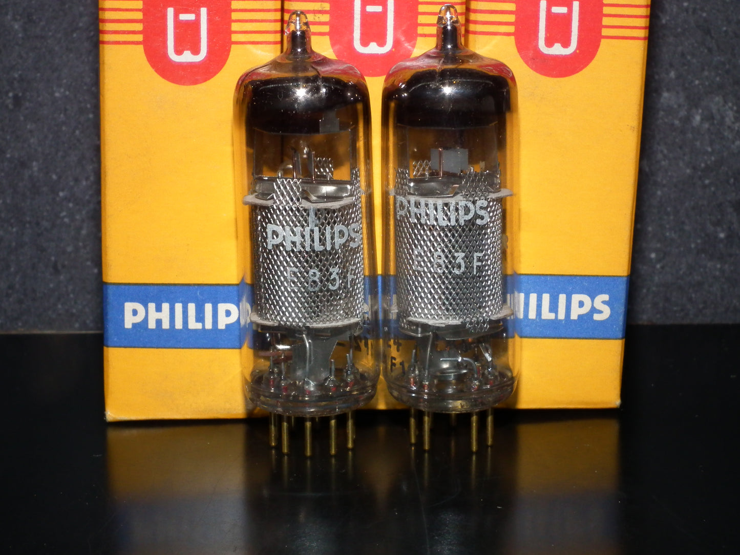 E83F Philips Matched Pair NOS NIB Heerlen 1961 Big round getter LOW Noise
