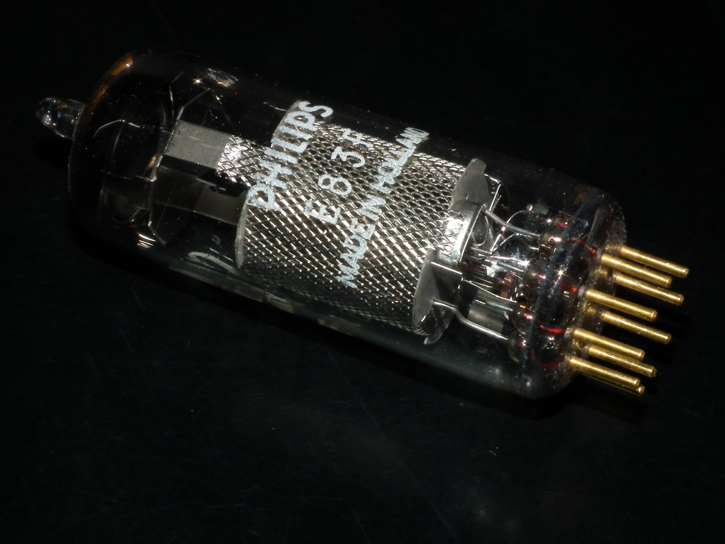 E83F Philips 6689 NOS NIB Heerlen Big round getter LOW Noise