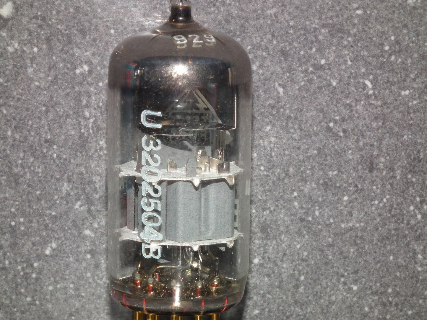 E88CC Telefunken 6922 Tested NOS 140% Diamond Bottom Ulm West Germany